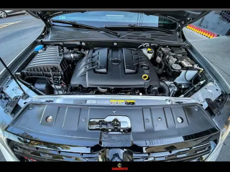 VOLKSWAGEN Amarok 3.0 V6 CABINE DUPLA HIGHLINE EXTREME 4X4 TURBO INTERCOOLER AUTOMTICO, Foto 23