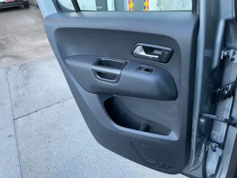 VOLKSWAGEN Amarok 3.0 V6 CABINE DUPLA HIGHLINE EXTREME 4X4 TURBO INTERCOOLER AUTOM�TICO, Foto 8