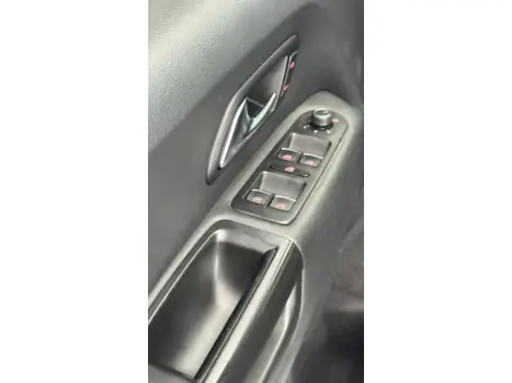 VOLKSWAGEN Amarok 3.0 V6 CABINE DUPLA HIGHLINE 4X4 TURBO INTERCOOLER AUTOM�TICO, Foto 16