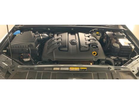 VOLKSWAGEN Amarok 3.0 V6 CABINE DUPLA HIGHLINE 4X4 TURBO INTERCOOLER AUTOM�TICO, Foto 12