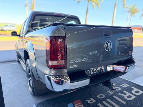 VOLKSWAGEN Amarok 3.0 V6 CABINE DUPLA HIGHLINE 4X4 TURBO INTERCOOLER AUTOM�TICO, Foto 8
