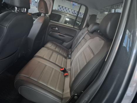 VOLKSWAGEN Amarok 3.0 V6 CABINE DUPLA HIGHLINE 4X4 TURBO INTERCOOLER AUTOM�TICO, Foto 8