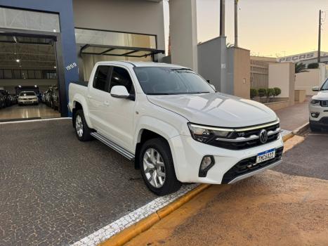 VOLKSWAGEN Amarok 3.0 V6 CABINE DUPLA HIGHLINE 4X4 TURBO INTERCOOLER AUTOMÁTICO, Foto 1