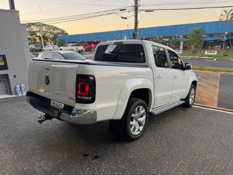 VOLKSWAGEN Amarok 3.0 V6 CABINE DUPLA HIGHLINE 4X4 TURBO INTERCOOLER AUTOMÁTICO, Foto 3