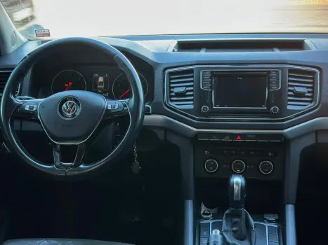 VOLKSWAGEN Amarok 3.0 V6 CABINE DUPLA COMFORT 4X4 TURBO INTERCOOLER AUTOMÁTICO, Foto 14