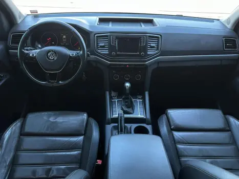 VOLKSWAGEN Amarok 3.0 V6 CABINE DUPLA COMFORT 4X4 TURBO INTERCOOLER AUTOMÁTICO, Foto 15