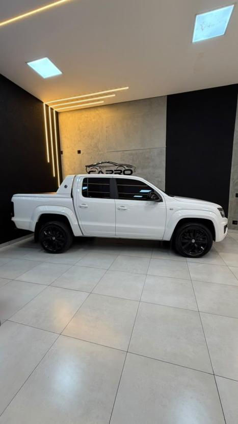VOLKSWAGEN Amarok 3.0 V6 CABINE DUPLA HIGHLINE EXTREME 4X4 TURBO INTERCOOLER AUTOMÁTICO, Foto 4