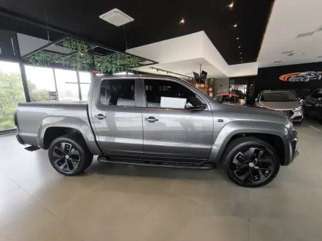 VOLKSWAGEN Amarok 3.0 V6 CABINE DUPLA HIGHLINE 4X4 TURBO INTERCOOLER AUTOMÁTICO, Foto 5
