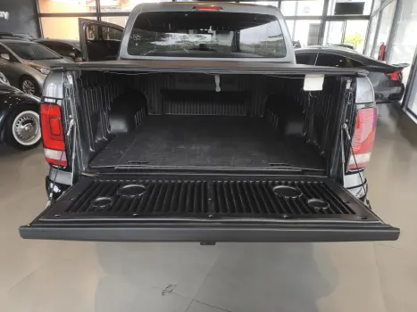 VOLKSWAGEN Amarok 3.0 V6 CABINE DUPLA HIGHLINE 4X4 TURBO INTERCOOLER AUTOMÁTICO, Foto 9