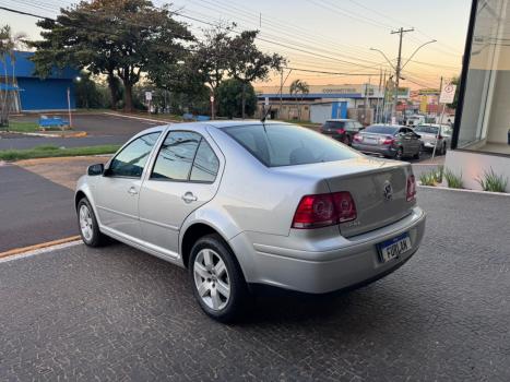 VOLKSWAGEN Bora 2.0 4P, Foto 4
