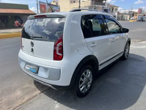 VOLKSWAGEN Cross UP 1.0 12V 4P FLEX, Foto 4