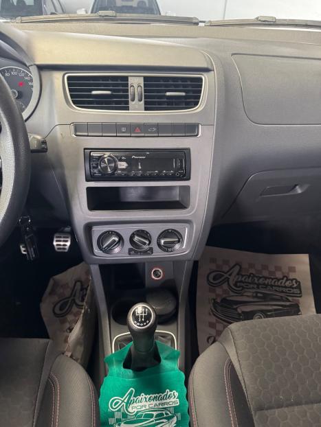 VOLKSWAGEN Crossfox 1.6 4P FLEX, Foto 11