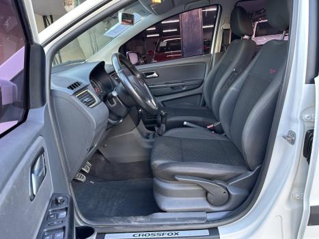VOLKSWAGEN Crossfox 1.6 4P FLEX, Foto 10 VOLKSWAGEN Crossfox 1.6 4P FLEX, Foto 10
