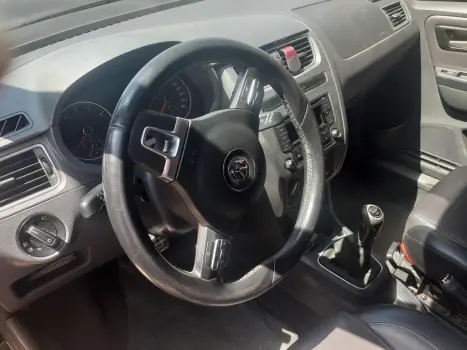 VOLKSWAGEN Crossfox 1.6 4P FLEX, Foto 8