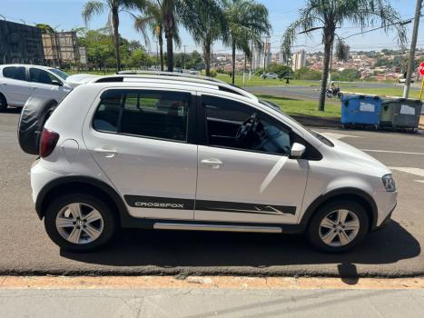 VOLKSWAGEN Crossfox 1.6 4P FLEX, Foto 1 VOLKSWAGEN Crossfox 1.6 4P FLEX, Foto 1
