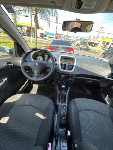 VOLKSWAGEN Crossfox 1.6 4P FLEX, Foto 10 VOLKSWAGEN Crossfox 1.6 4P FLEX, Foto 10