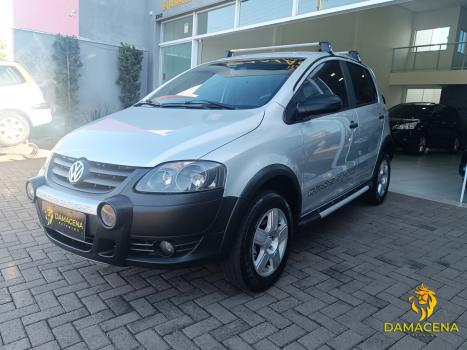 VOLKSWAGEN Crossfox 1.6 4P FLEX, Foto 1 VOLKSWAGEN Crossfox 1.6 4P FLEX, Foto 1