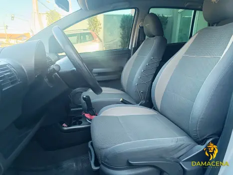 VOLKSWAGEN Crossfox 1.6 4P FLEX, Foto 10 VOLKSWAGEN Crossfox 1.6 4P FLEX, Foto 10