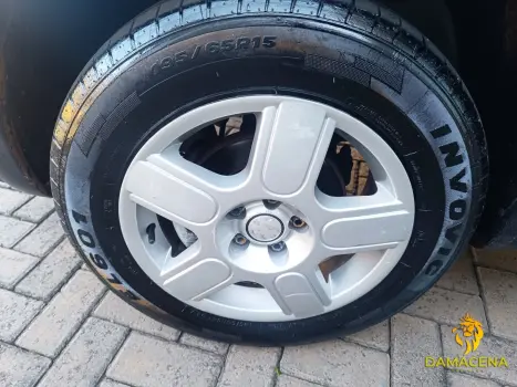 VOLKSWAGEN Crossfox 1.6 4P FLEX, Foto 17 VOLKSWAGEN Crossfox 1.6 4P FLEX, Foto 17