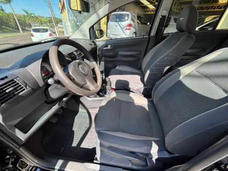 VOLKSWAGEN Crossfox 1.6 4P FLEX, Foto 6