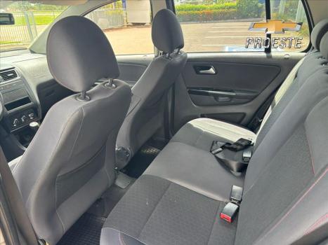 VOLKSWAGEN Crossfox 1.6 4P FLEX, Foto 4