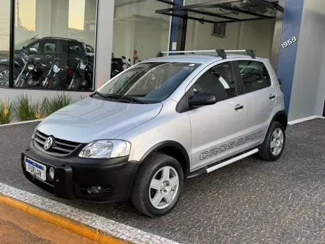VOLKSWAGEN Crossfox 1.6 4P FLEX, Foto 2