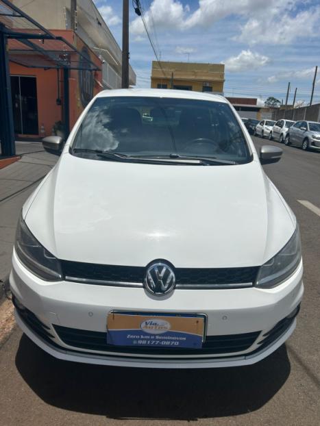 VOLKSWAGEN Fox 1.0 4P SELEO FLEX, Foto 2
