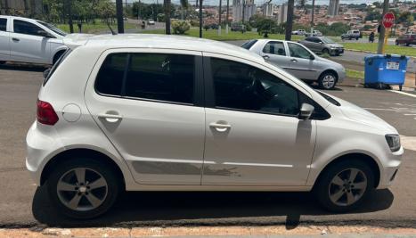 VOLKSWAGEN Fox 1.0 4P SELEO FLEX, Foto 6