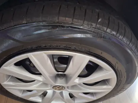 VOLKSWAGEN Fox 1.0 4P TREND FLEX, Foto 4