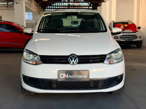 VOLKSWAGEN Fox 1.0 4P FLEX, Foto 2
