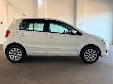 VOLKSWAGEN Fox 1.0 4P FLEX, Foto 4