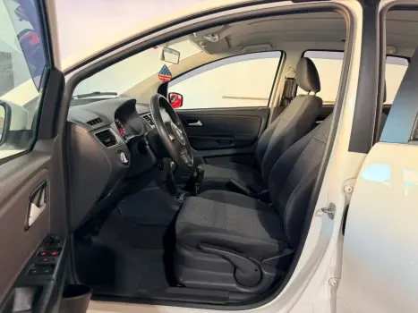 VOLKSWAGEN Fox 1.0 4P FLEX, Foto 10