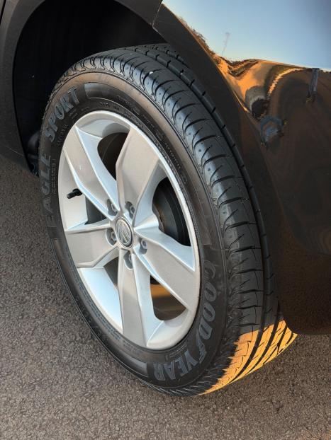 VOLKSWAGEN Fox 1.0 4P COMFORTLINE FLEX, Foto 5