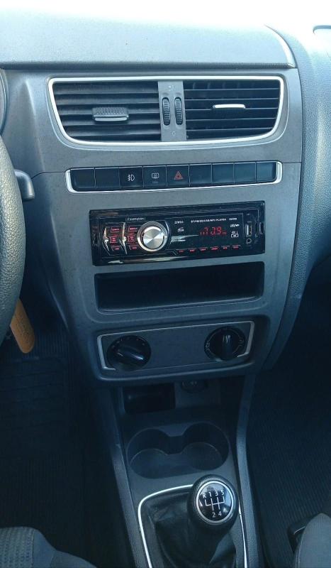 VOLKSWAGEN Fox 1.0 FLEX, Foto 6