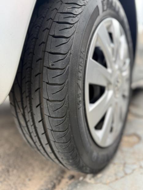 VOLKSWAGEN Fox 1.0 TREND FLEX, Foto 9