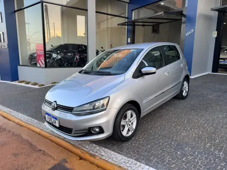 VOLKSWAGEN Fox 1.6 16V 4P MSI HIGHLINE FLEX, Foto 2