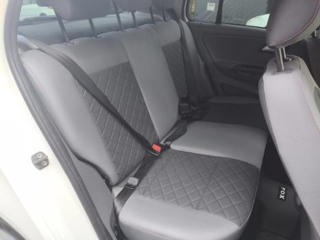 VOLKSWAGEN Fox 1.6 16V 4P MSI HIGHLINE FLEX, Foto 18