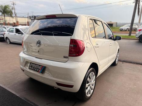 VOLKSWAGEN Fox 1.6 4P, Foto 10