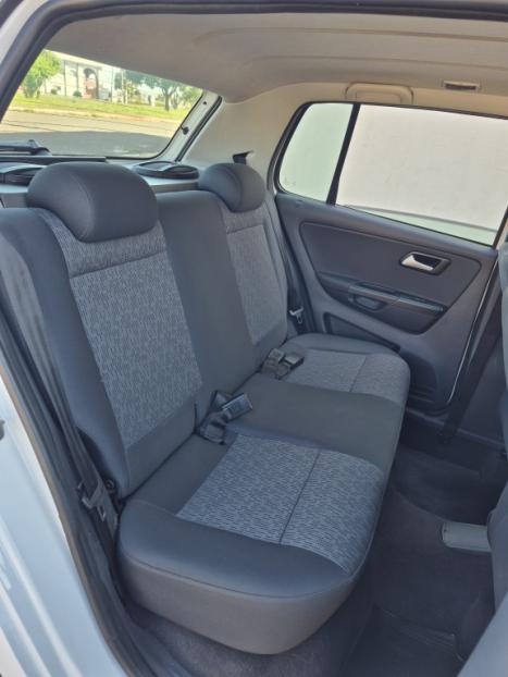 VOLKSWAGEN Fox 1.6 4P TREND FLEX, Foto 6