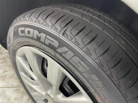 VOLKSWAGEN Fox 1.6 4P FLEX, Foto 10