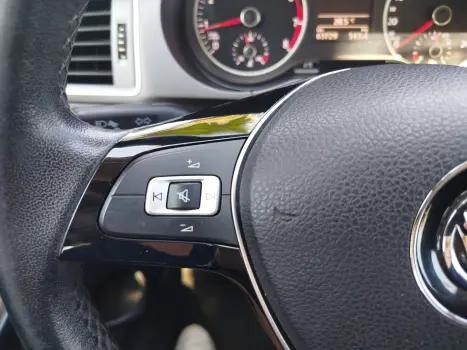 VOLKSWAGEN Fox 1.6 4P COMFORTLINE FLEX, Foto 16