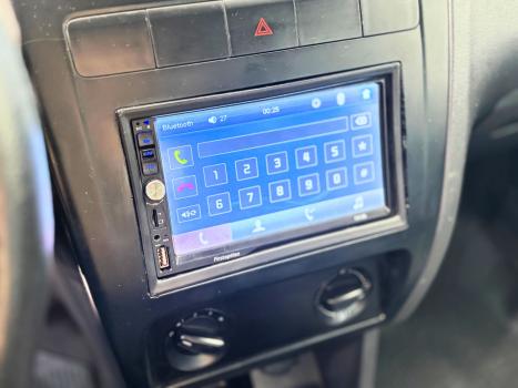 VOLKSWAGEN Fox 1.6 4P, Foto 6