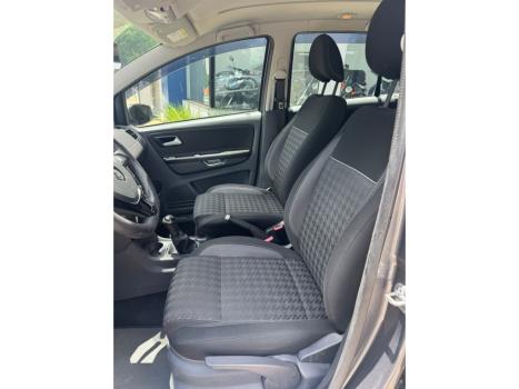 VOLKSWAGEN Fox 1.6 4P, Foto 7