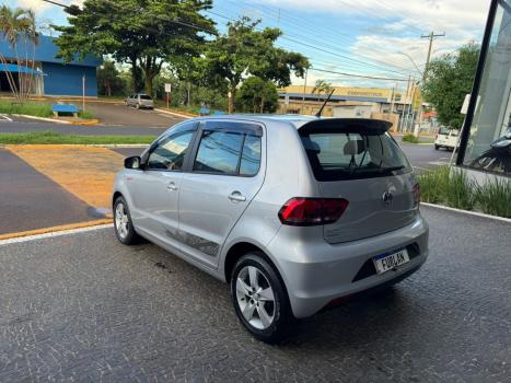 VOLKSWAGEN Fox 1.6 4P ROCK IN RIO FLEX, Foto 4