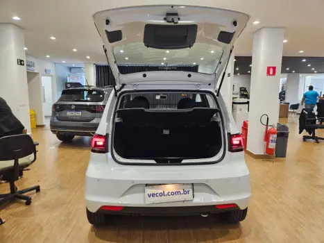 VOLKSWAGEN Fox 1.6 4P CONNECT FLEX, Foto 12