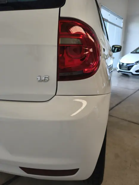 VOLKSWAGEN Fox 1.6 4P TREND FLEX, Foto 4