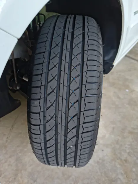 VOLKSWAGEN Fox 1.6 4P TREND FLEX, Foto 6