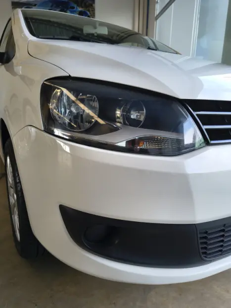 VOLKSWAGEN Fox 1.6 4P TREND FLEX, Foto 5