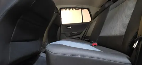 VOLKSWAGEN Fox 1.6 4P BLUEMOTION FLEX, Foto 15