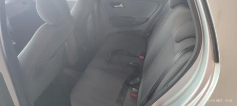 VOLKSWAGEN Fox 1.6 4P TREND FLEX, Foto 6